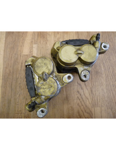 Paire d'étriers GSXR 1100 86-88  - 3