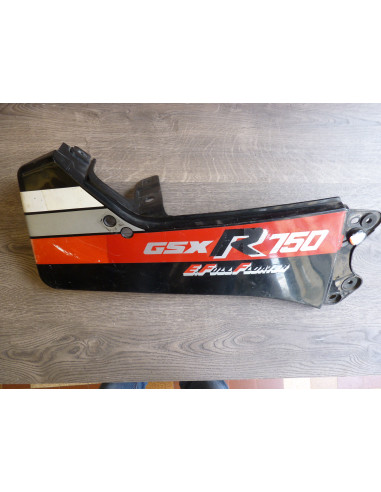 Flancs arrières droit GSXR 750 85-86  - 2