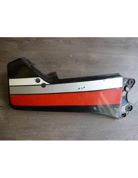 Flanc arrière droit GSXR 750-86  - 1