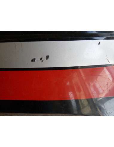 Flanc arrière droit GSXR 750-86  - 3