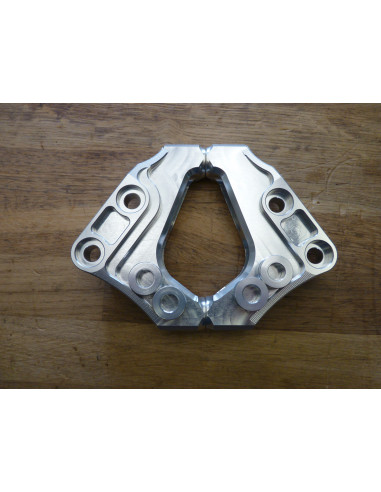 Supports etriers radiaux Ohlins  - 3