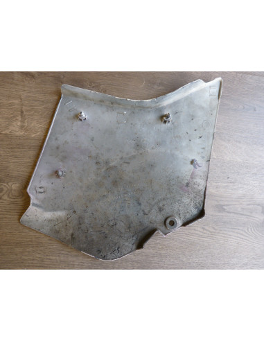 Flanc gauche GSXR 750-1100 85-88  - 4