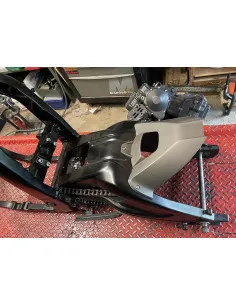 Cadre GSXR 1100-89 avec bras S1000RR  - 1 2