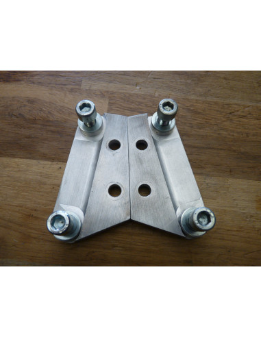 Platines de déport 40 mm GSXR 600-750-1100-1300  - 1