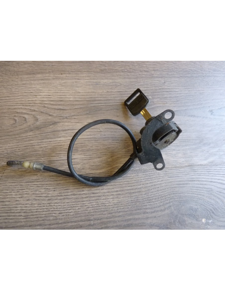Serrure de selle GSXR 750-1100 88-92  - 2