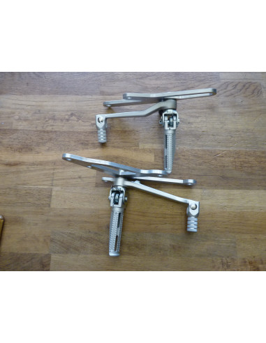 Pedane arretrate GSXR 750-1100 92-96  - 1