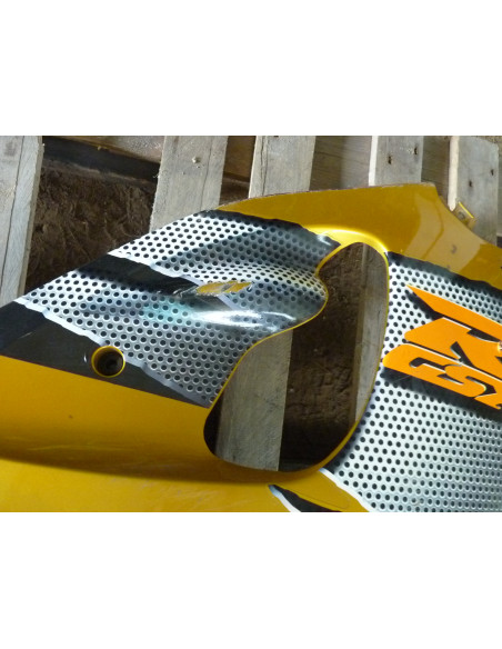 Flanc avant droit GSXR 600-750 96-00  - 7
