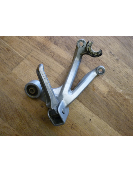 Platine arrière GSXR 600-750 96-00  - 1
