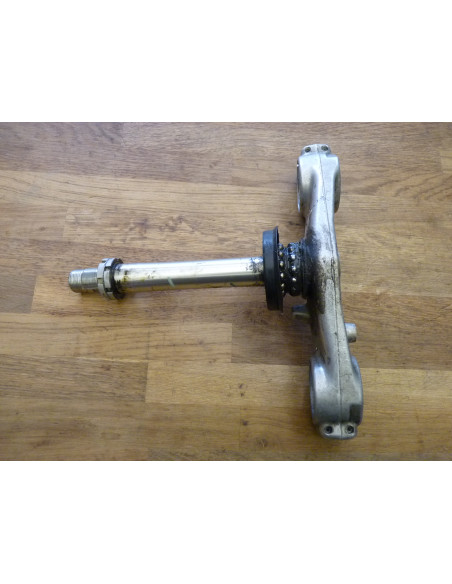 Té inférieur GSXR 750 96-99  - 1