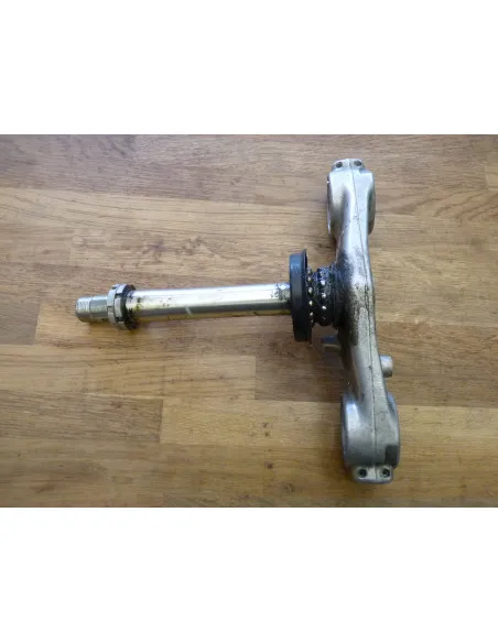 Té inférieur GSXR 750 96-99  - 1
