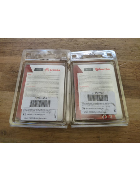Plaquettes Brembo GSXR 750-1100-1000-1300  - 2