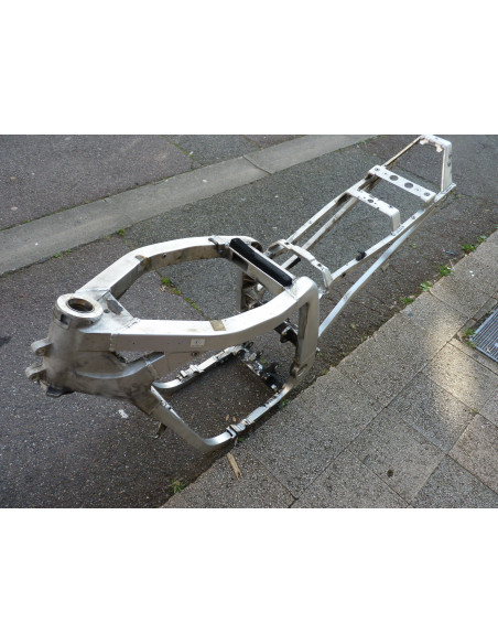 Cadre GSXR 750-90  - 4