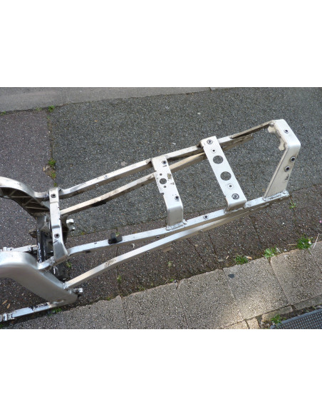 Cadre GSXR 750-90  - 6