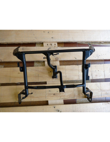 Araignée ou support carénage GSXRR 750 RK  - 1