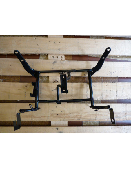 Araignée ou support carénage GSXRR 750 RK  - 2