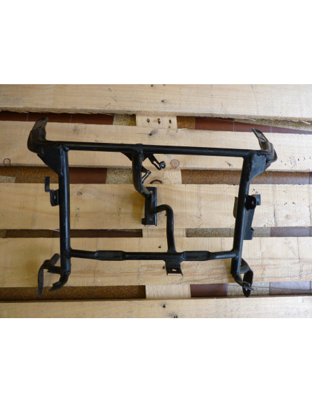 Araignée ou support carénage GSXRR 750 RK  - 1