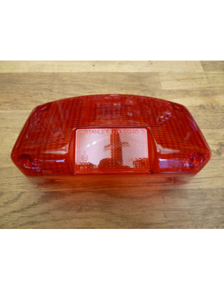 Couvercle feu GSX 750-1100 80-81  - 1