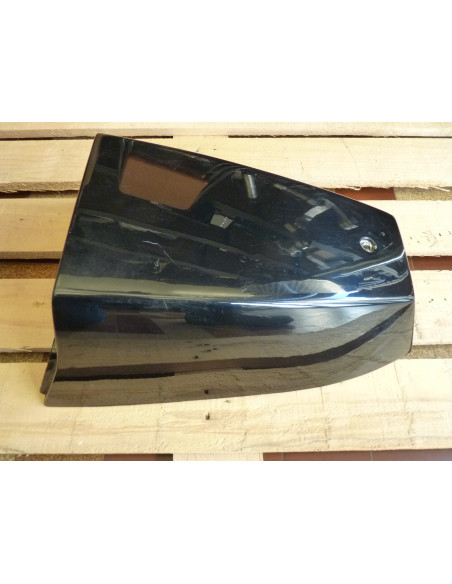 Capot de selle GSXR 750-1100 88-90  - 3