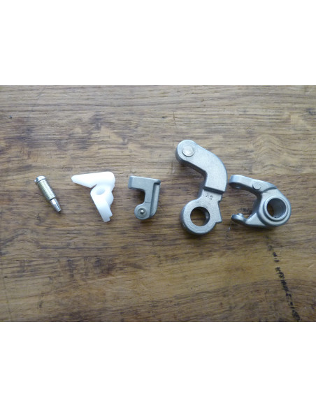 Basculeurs rampe carburateurs GSXR 750 85-87  - 2