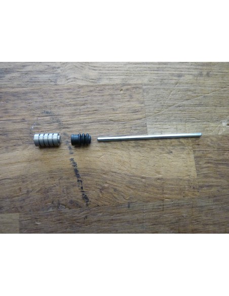Pompe de reprise GSXR 750 85-87  - 1