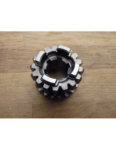 Pignon 3° et 4° GSXF 600-750, Bandit 600  - 2