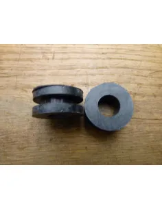 Caoutchouc de dosseret de capot GSXR 750-1100  - 1