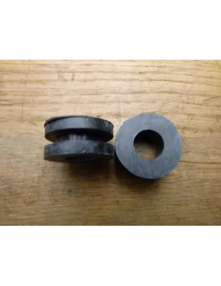 Caoutchouc de dosseret de capot GSXR 750-1100  - 1