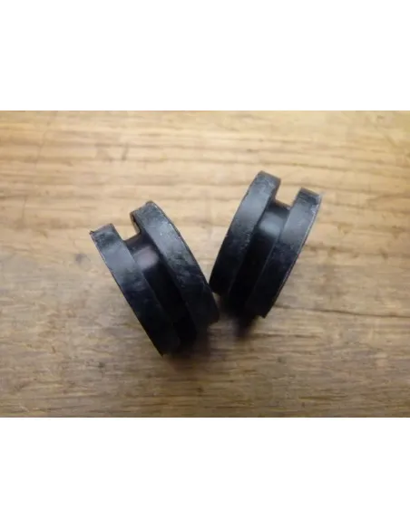 Caoutchouc de dosseret de capot GSXR 750-1100  - 2