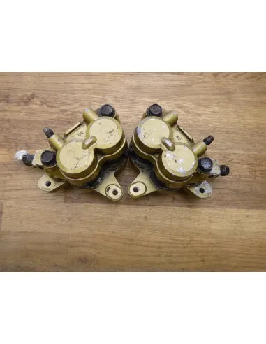 Paire étriers GSXR 750 85-87  - 3