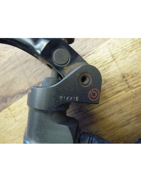 Maitre cylindre de frein Brembo PR 19  - 3