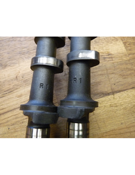 Paire d'arbres à cames GSXR 750-1100 91-92  - 2