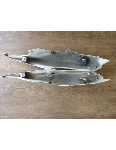 Flancs arrières GSXR 750 06-07  - 4