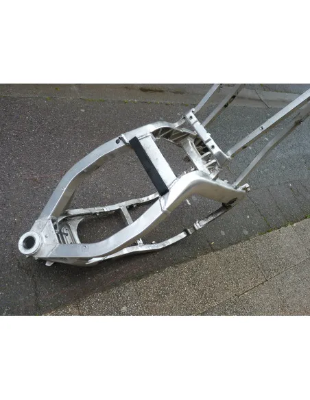 Cadre avec CG GSXR 1100-92  - 2