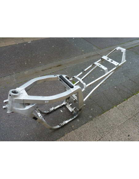 Cadre avec CG GSXR 1100-92  - 4