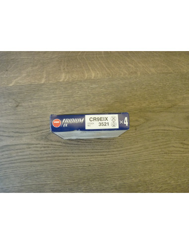 Jeux de 4 bougies NGK irridium CR9EIX  - 1