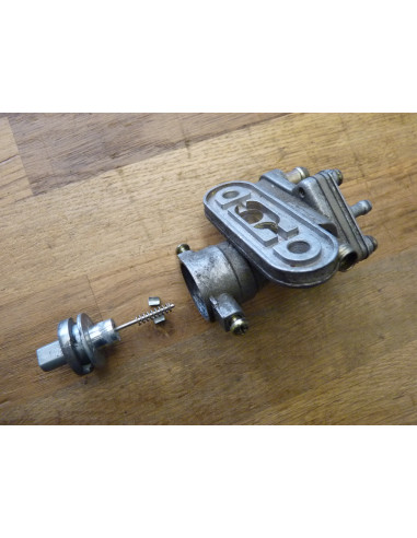 Robinet GSXR 750-1100 88-95  - 1