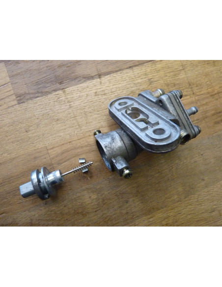 Robinet GSXR 750-1100 88-95  - 1