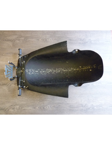 Passage de roue GSXR 1100 91-92  - 2