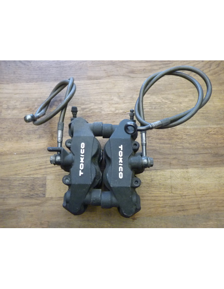 Paire d' étriers avec durites GSXR 600-750-1000  - 1