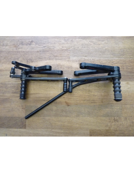 Commandes reculées ABM GSXR 750-1100 88-92  - 1