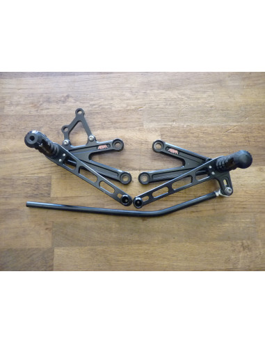 Commandes reculées ABM GSXR 750-1100 88-92  - 2