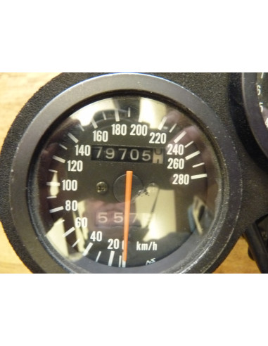 GSXR 750 88-91 Tachoeinheit  - 3