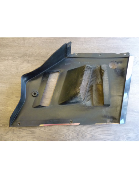 Flanc avant gauche GSXR 1100-92  - 11