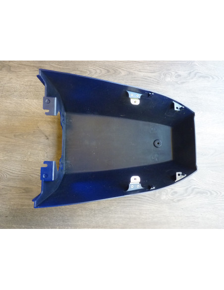 Capot de selle GSXR 750-1100 88-90  - 4