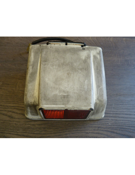 Eclairage de plaque GSXR 1100 86-88  - 3