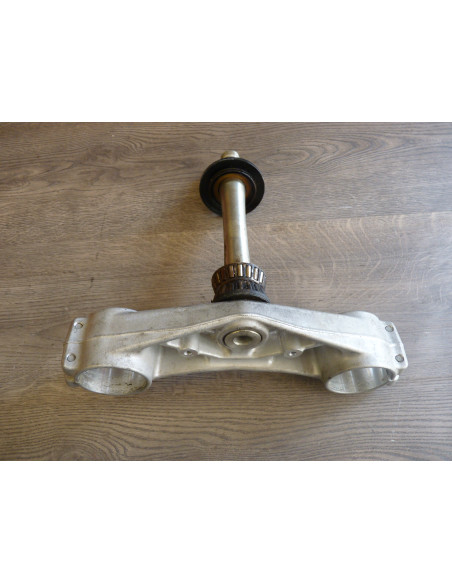 Té de fourche inférieur GSXR 1300 07-17  - 3