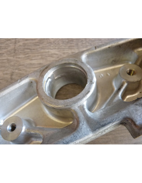 Té inférieur GSXR 1000 03-04  - 3