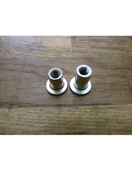 Ecrou de rétroviseur GSXR 750-1100 88-95  - 1