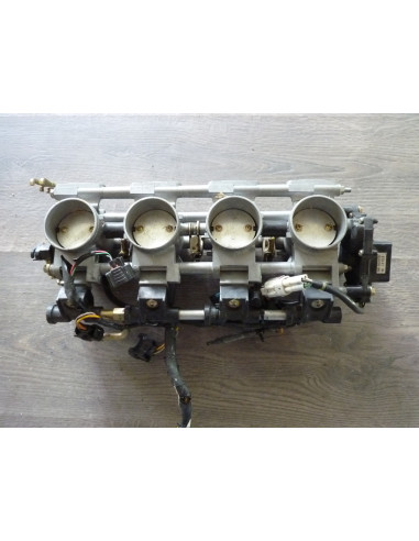 Rampe injection GSXR 1000 01-02  - 2