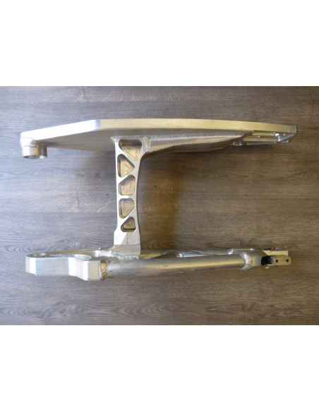 Bras renforcé Harley Davidson V-Rod  - 2